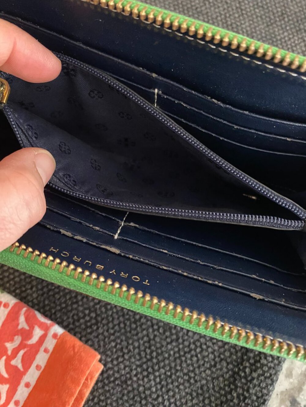 Tory Burch Zipper Wallet - Picture 9 of 9